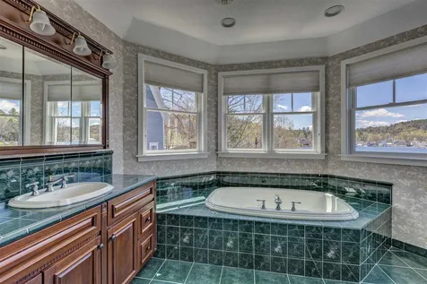 87 Lake Avenue Sunapee NH 03782