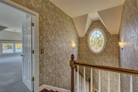 87 Lake Avenue Sunapee NH 03782