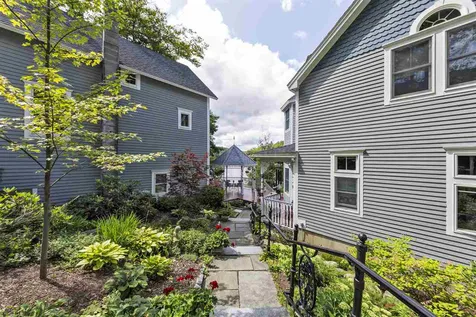 87 Lake Avenue Sunapee NH 03782