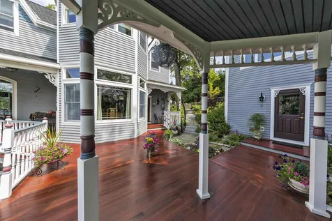 87 Lake Avenue Sunapee NH 03782