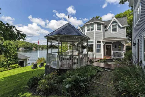 87 Lake Avenue Sunapee NH 03782