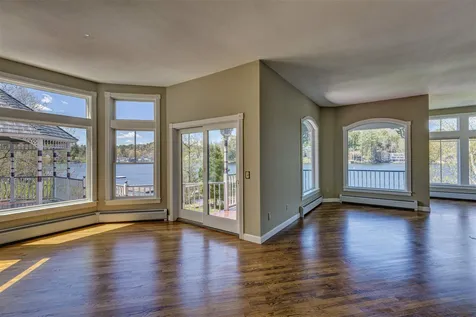 87 Lake Avenue Sunapee NH 03782