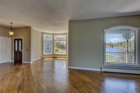 87 Lake Avenue Sunapee NH 03782