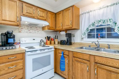 208 Stonehill Road Williston VT 05495