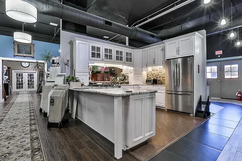 520 Amherst Street Nashua NH 03063-1004