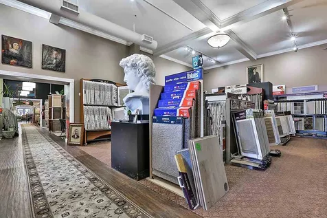 520 Amherst Street Nashua NH 03063-1004