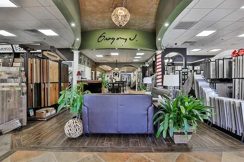 520 Amherst Street Nashua NH 03063-1004