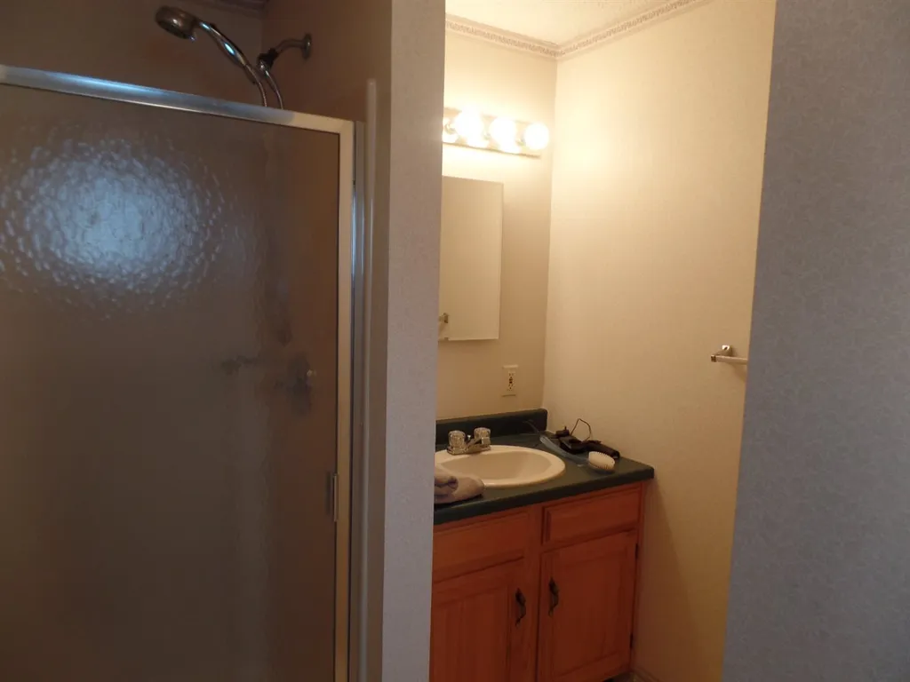 35 Granite Circle Hampstead NH 03841