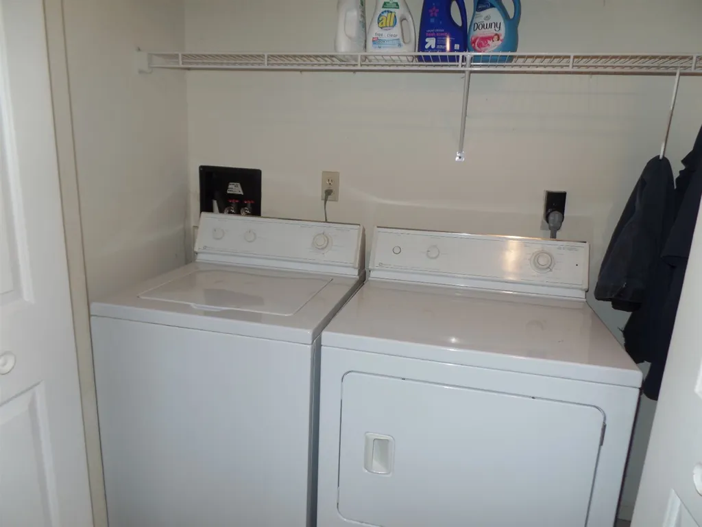 35 Granite Circle Hampstead NH 03841