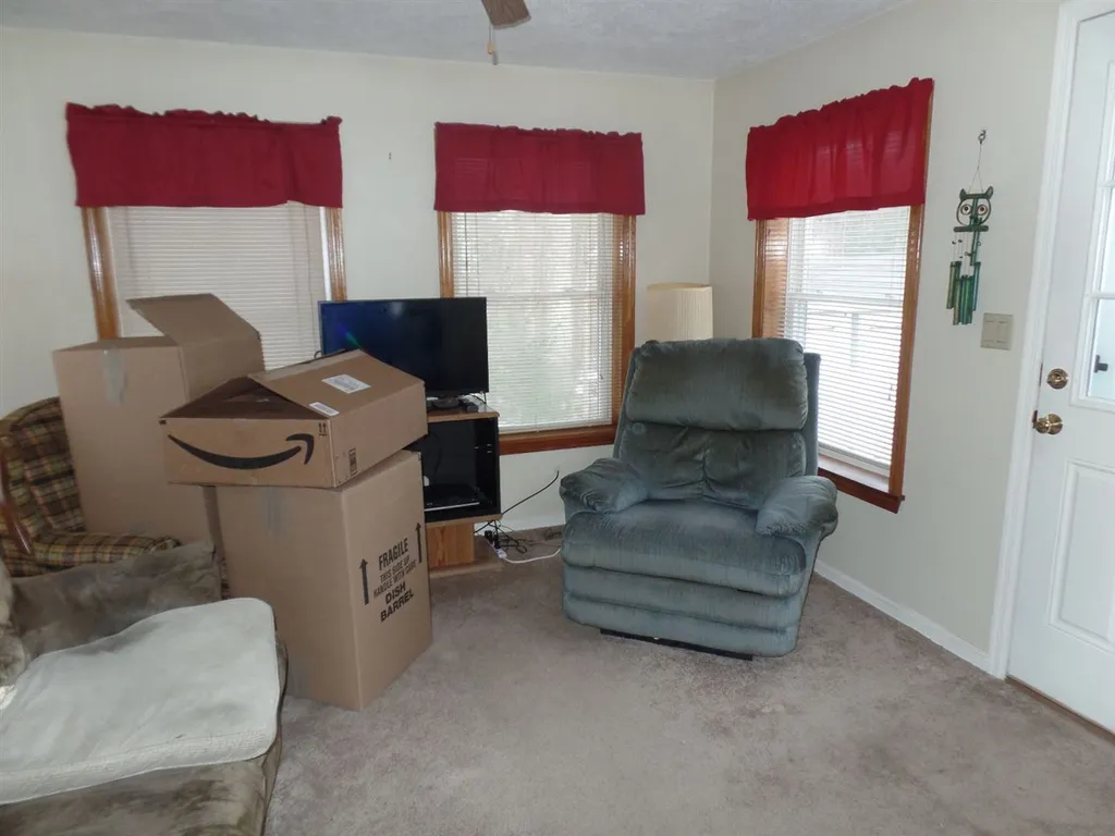 35 Granite Circle Hampstead NH 03841