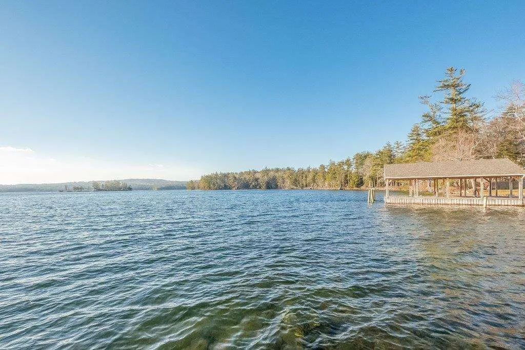 33 Grassy Pond Road Moultonborough NH 03254