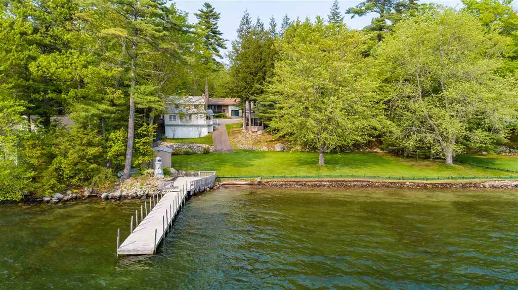 33 Grassy Pond Road Moultonborough NH 03254