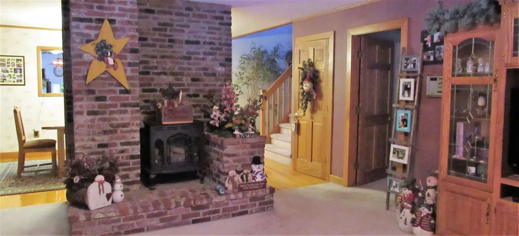 2 Underhill Street Gorham NH 03581