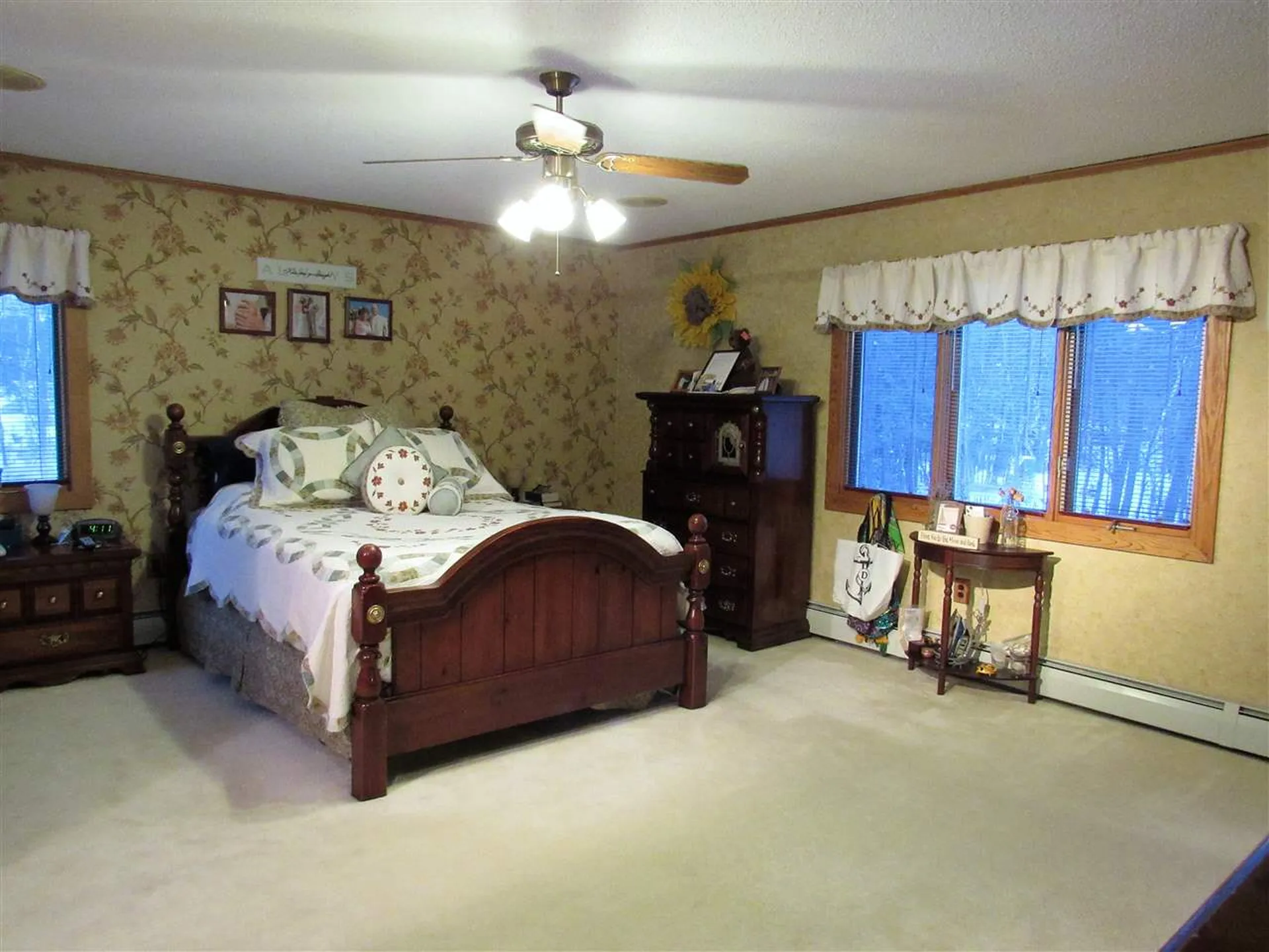 2 Underhill Street Gorham NH 03581