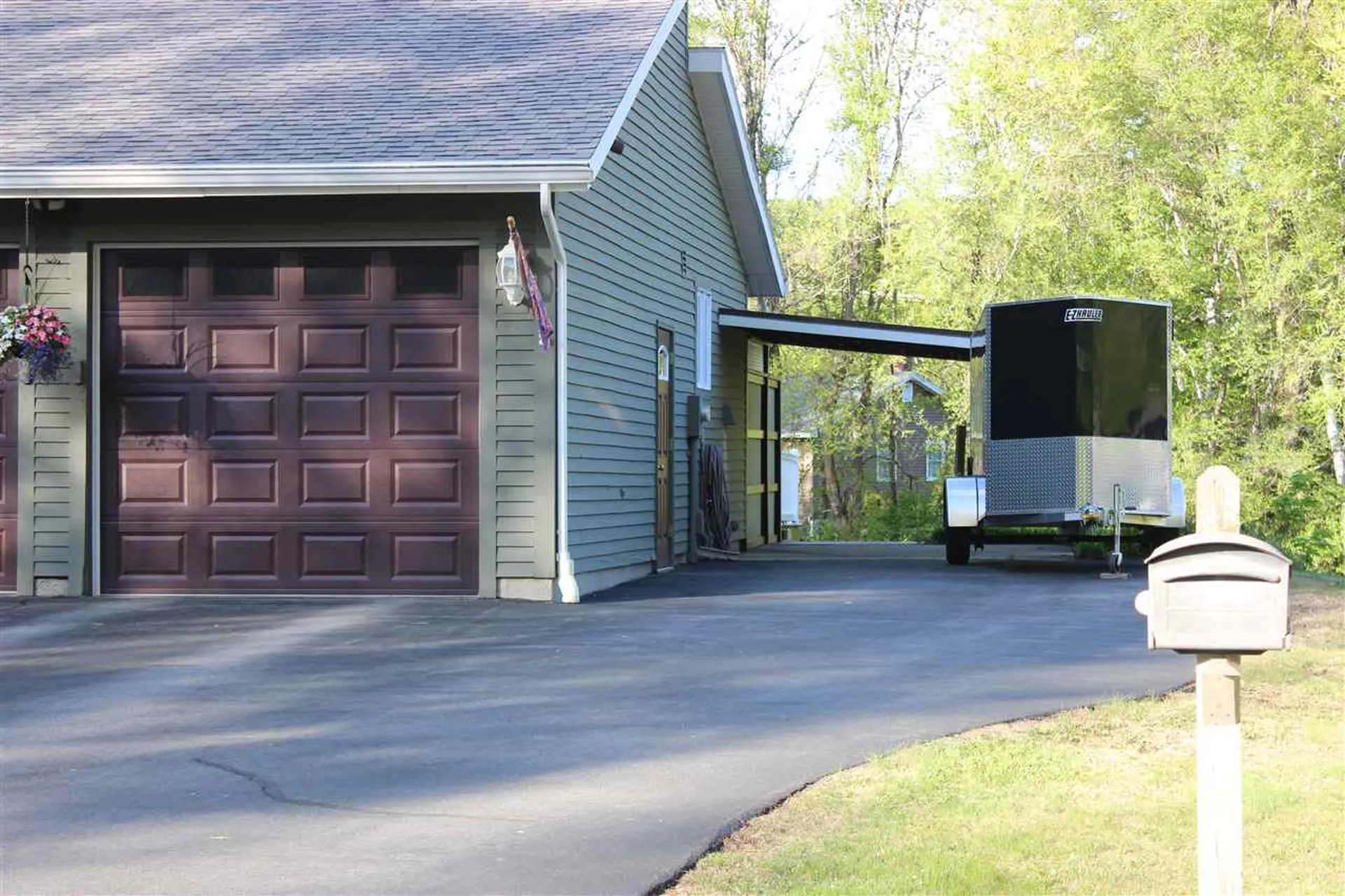 2 Underhill Street Gorham NH 03581