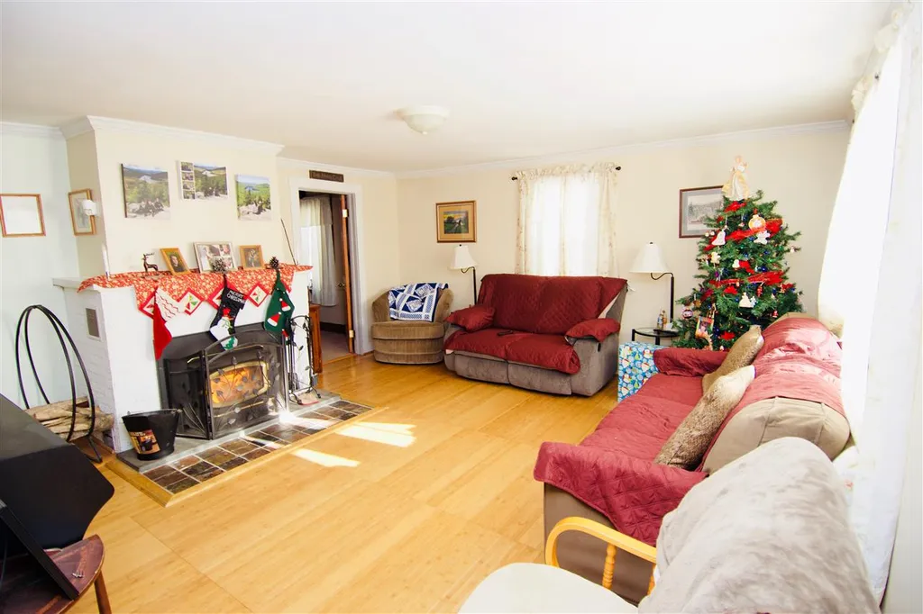 32 West Hill Road Northfield VT 05663