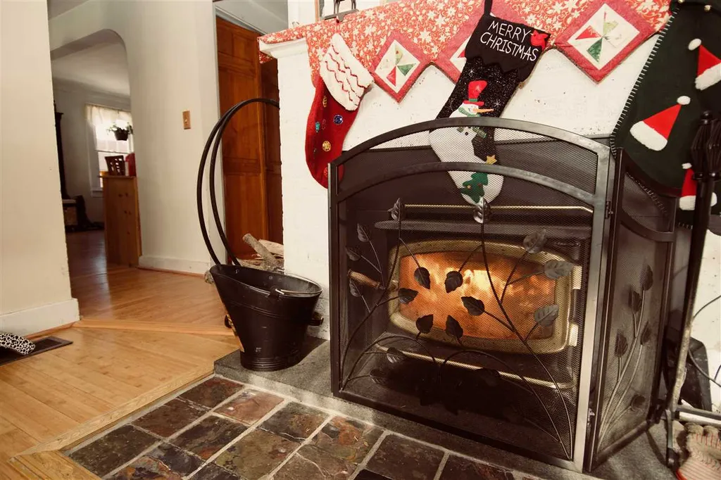 32 West Hill Road Northfield VT 05663