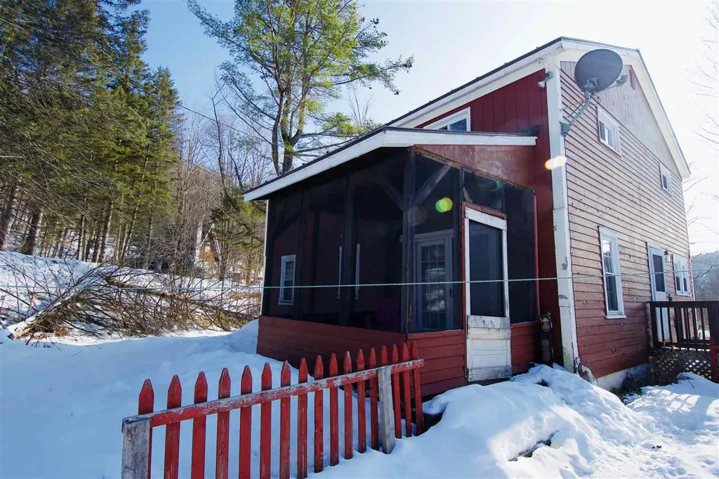32 West Hill Road Northfield VT 05663