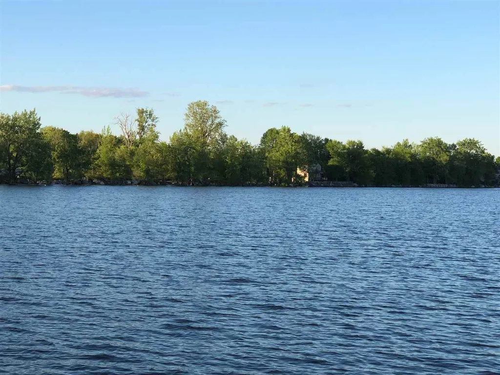 372 Windmill Point East Alburgh VT 05440