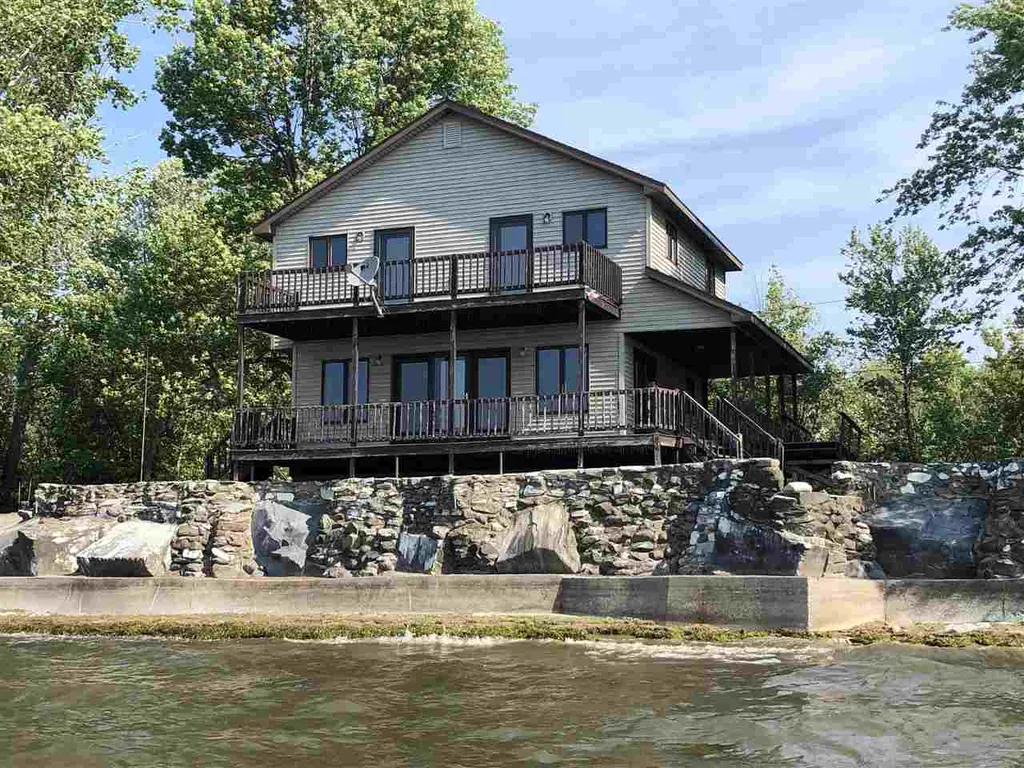 372 Windmill Point East Alburgh VT 05440