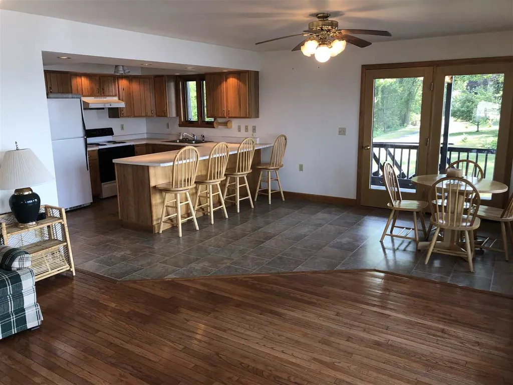 372 Windmill Point East Alburgh VT 05440