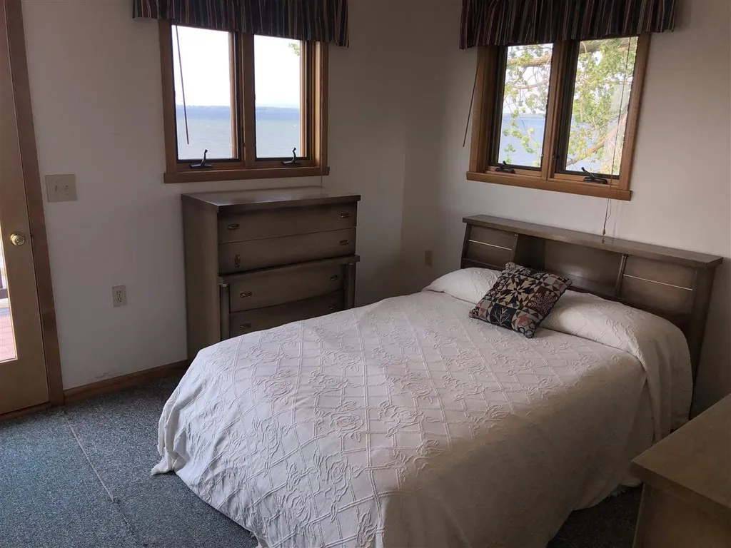 372 Windmill Point East Alburgh VT 05440