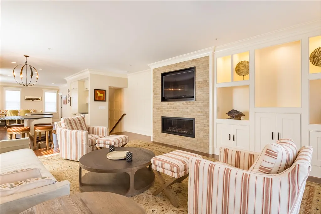 21 Rockingham Street Portsmouth NH 03801