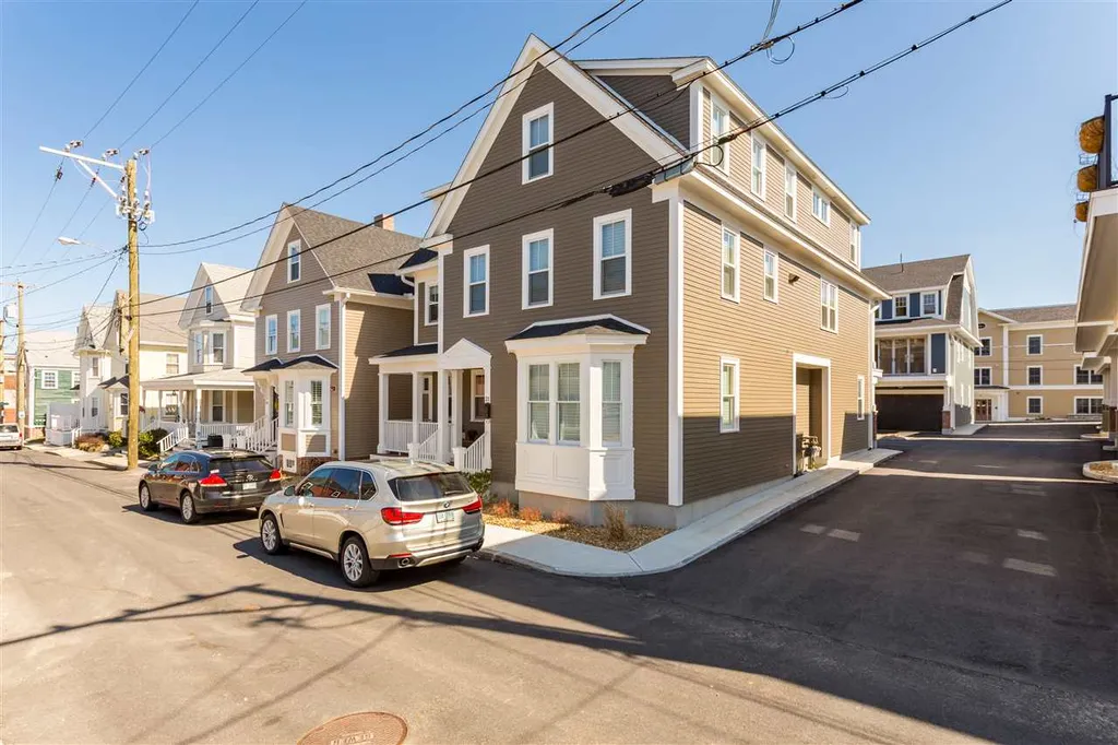 21 Rockingham Street Portsmouth NH 03801