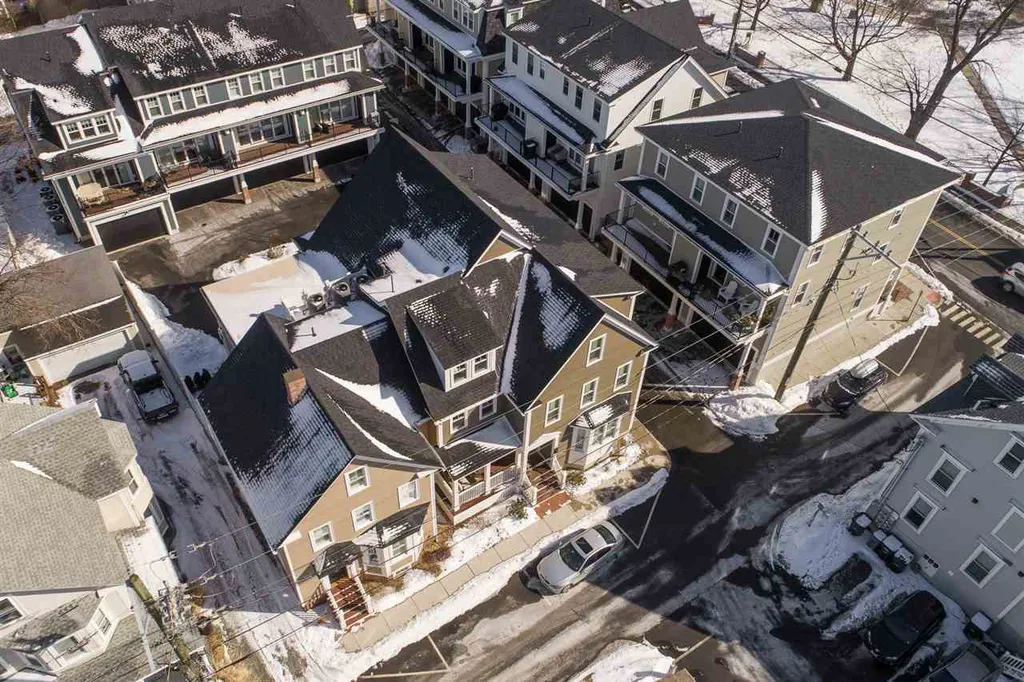 21 Rockingham Street Portsmouth NH 03801