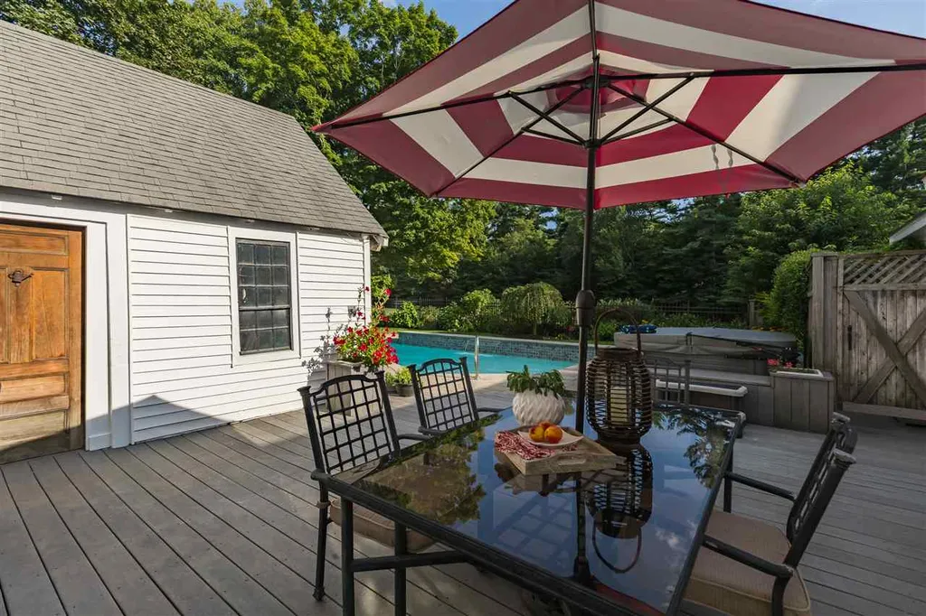 208 Central Road Rye NH 03870