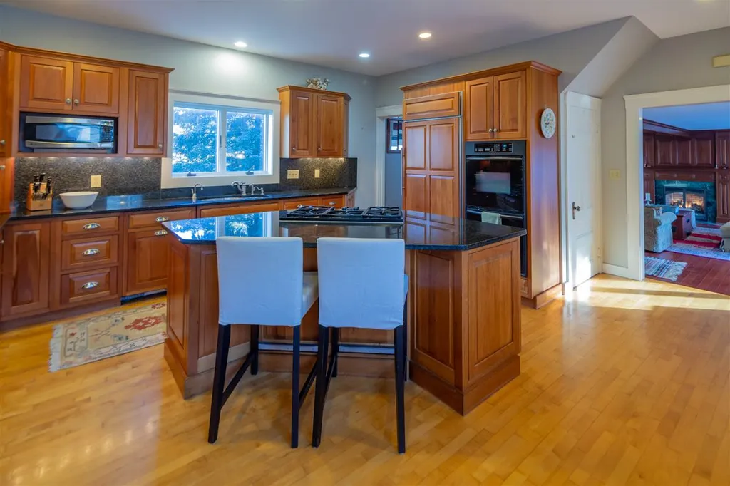 208 Central Road Rye NH 03870