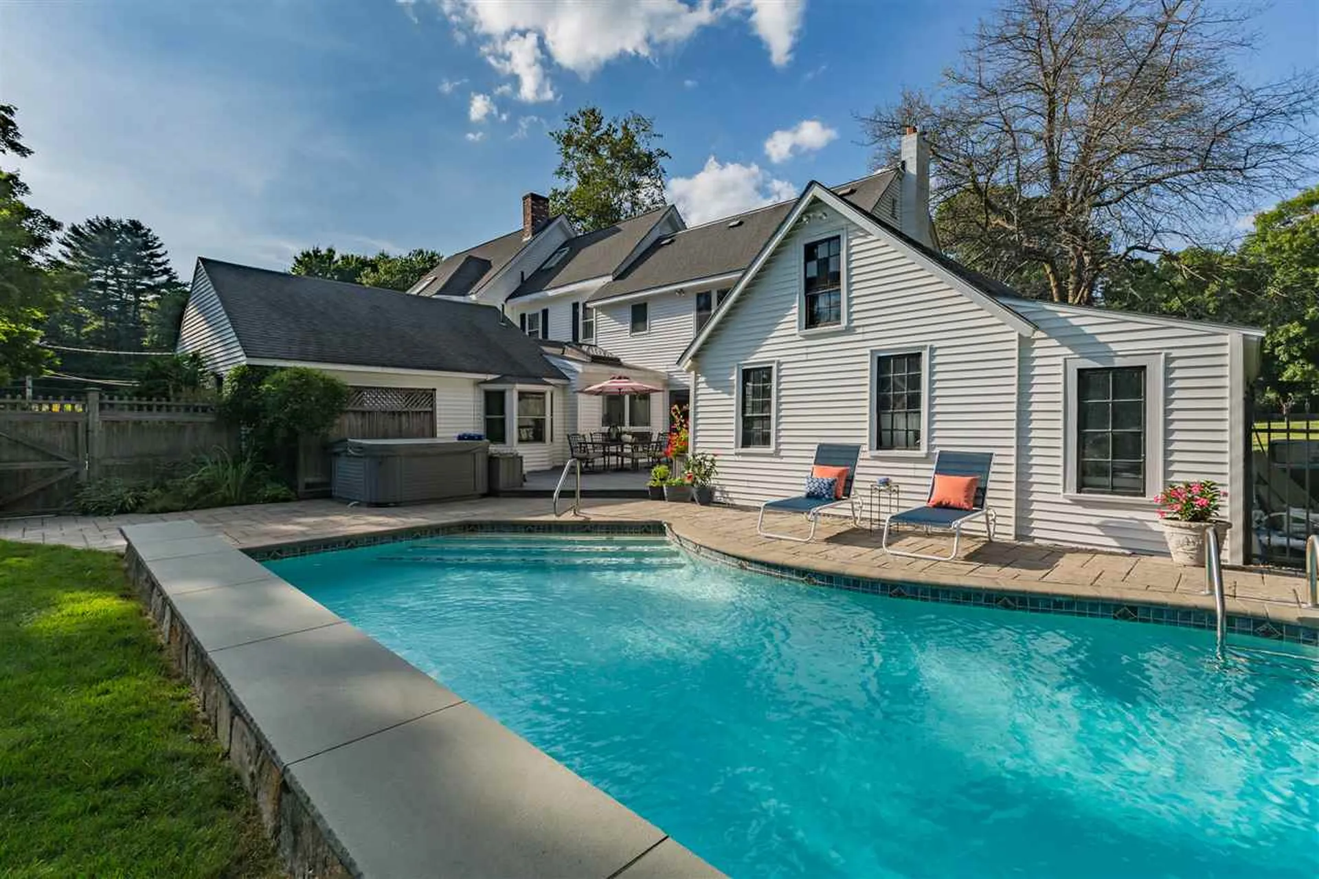 208 Central Road Rye NH 03870