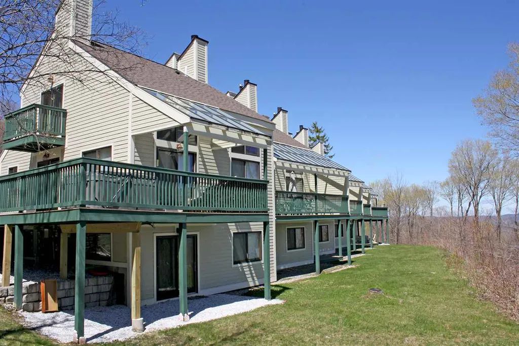 67 Okemo Trailside Extension, Ludlow VT Real Estate Listing MLS 4732965