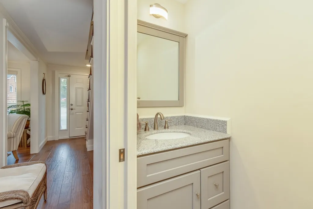 6 N Spring Street Concord NH 03301