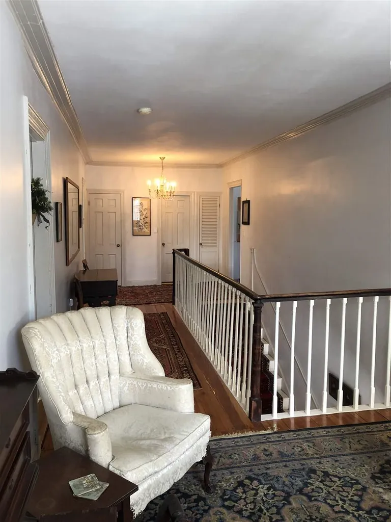 38 Exeter Road Epping NH 03042