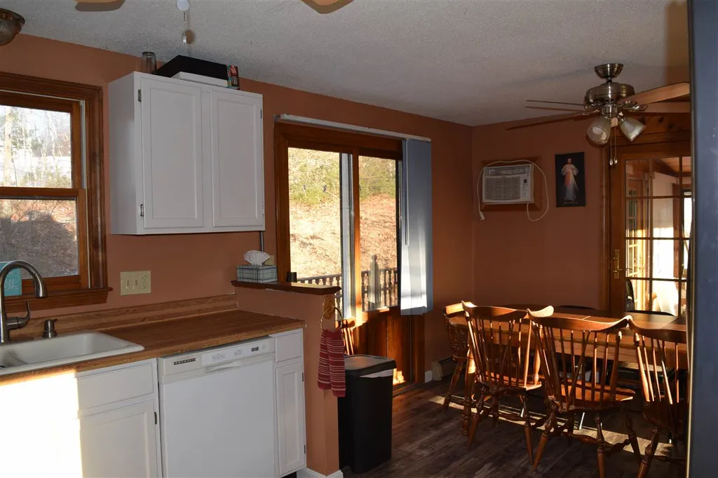6 Roberts Road Rochester NH 03867