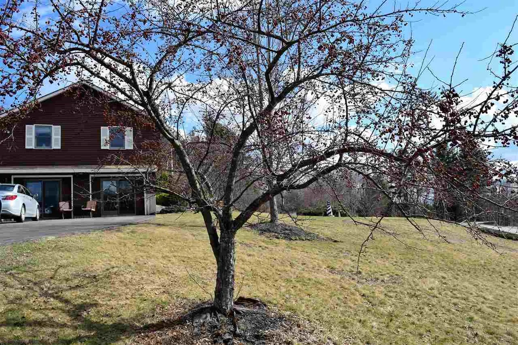 6 Roberts Road Rochester NH 03867