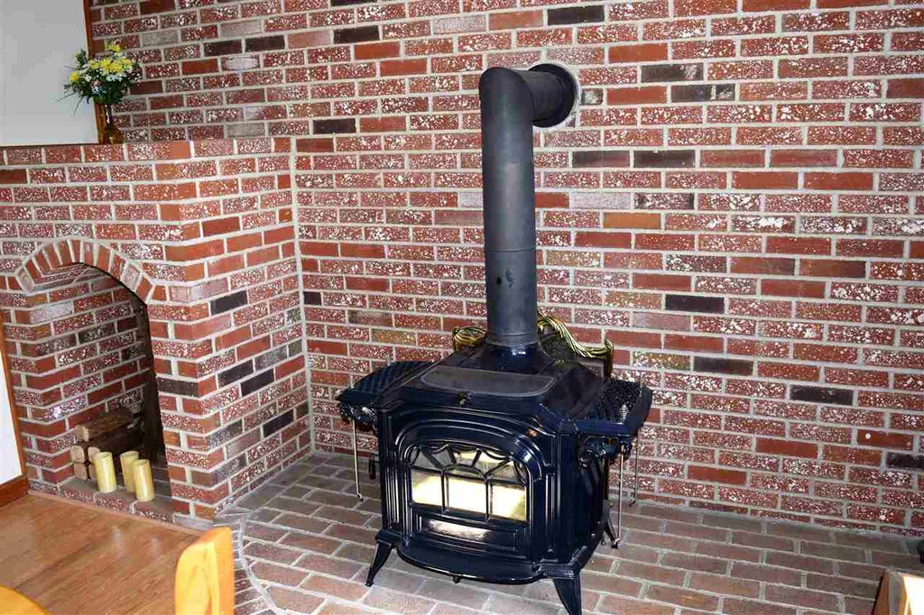 6 Roberts Road Rochester NH 03867