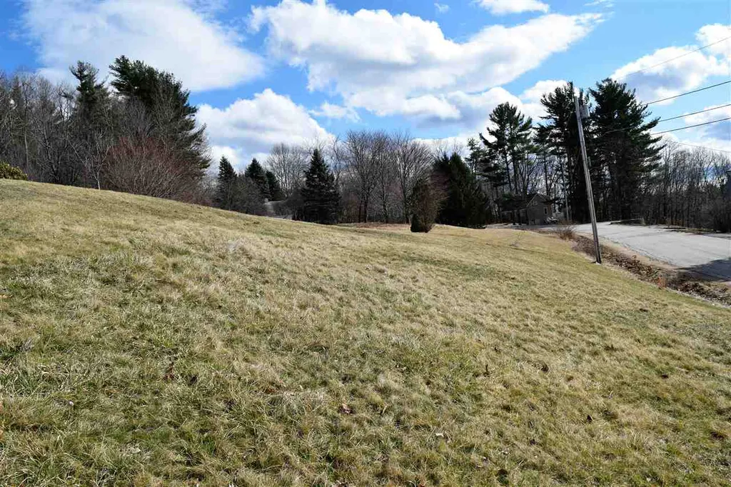 6 Roberts Road Rochester NH 03867