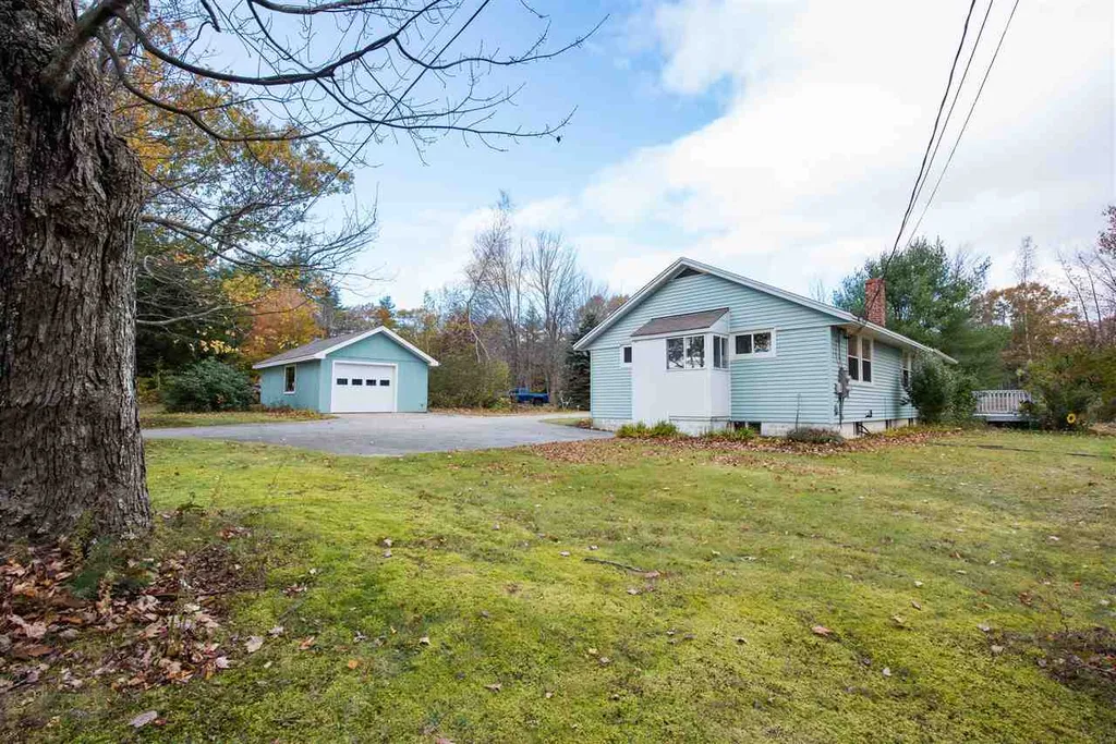 42 Dudley Road Alton NH 03809