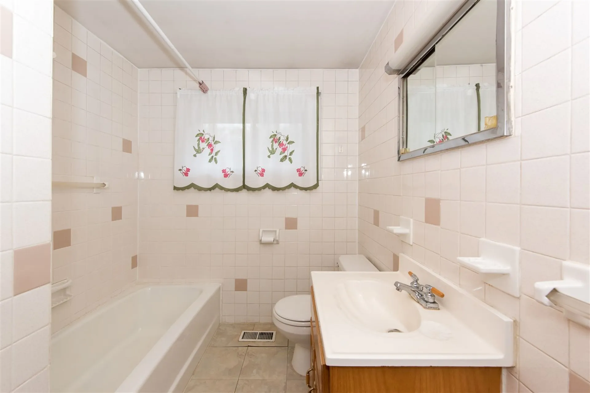 42 Dudley Road Alton NH 03809
