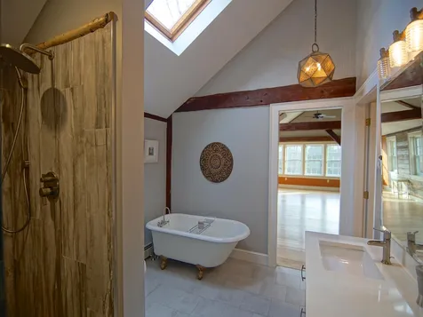17 Newfields Road Exeter NH 03833