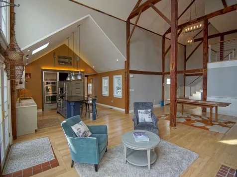 17 Newfields Road Exeter NH 03833