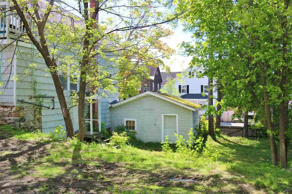 303 High Street Berlin NH 03570