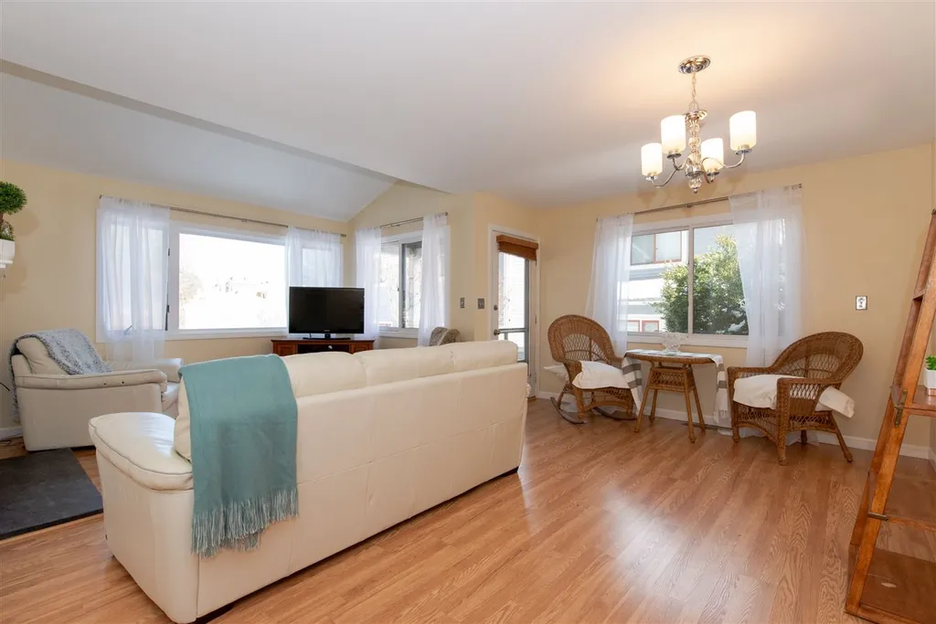 2 Staysail Way Portsmouth NH 03801