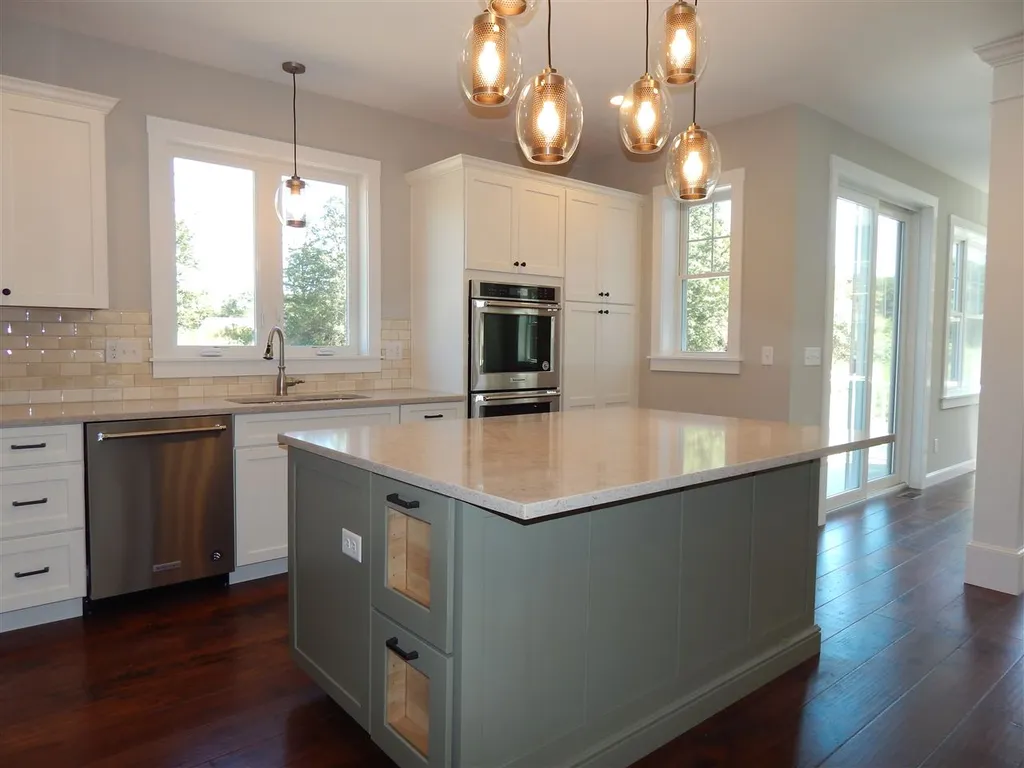 15 Lovering Road North Hampton NH 03864
