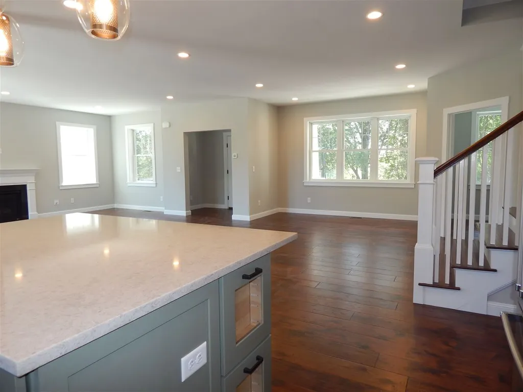 15 Lovering Road North Hampton NH 03864