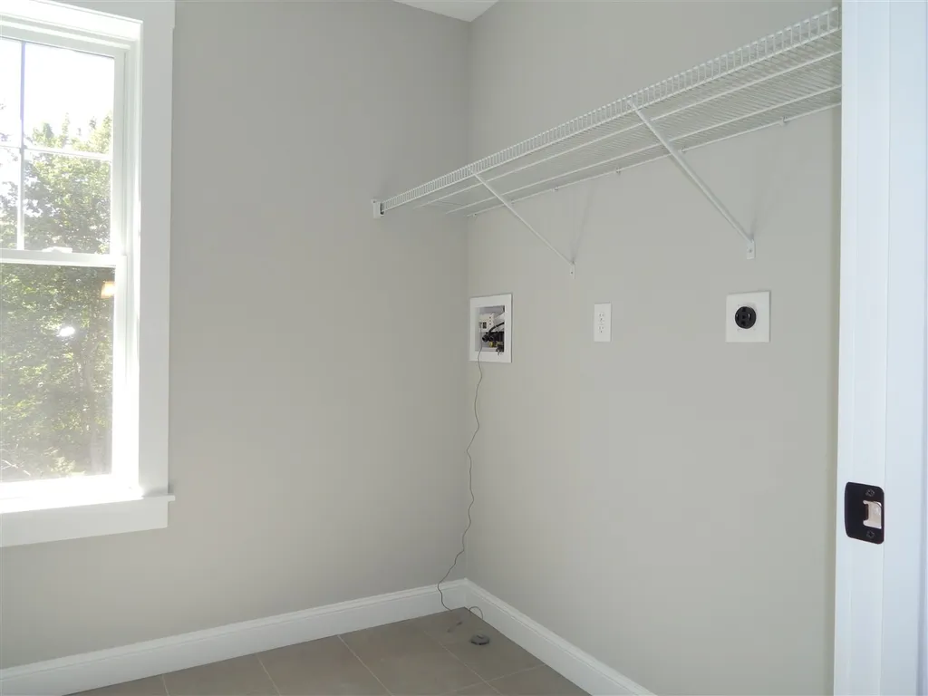 15 Lovering Road North Hampton NH 03864