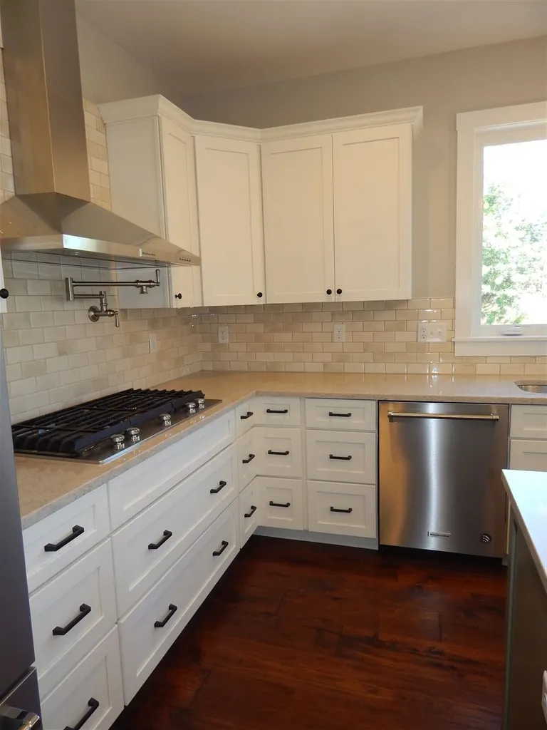 15 Lovering Road North Hampton NH 03864