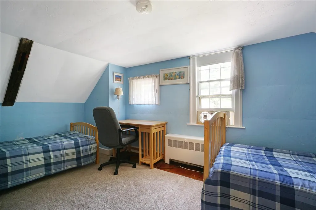 21 Meetinghouse Hill Road Brookline NH 03033